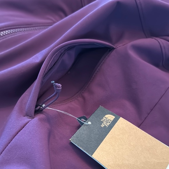 The North Face windwall Maroon Hooded Jacket NWT S - Picture 11 of 16